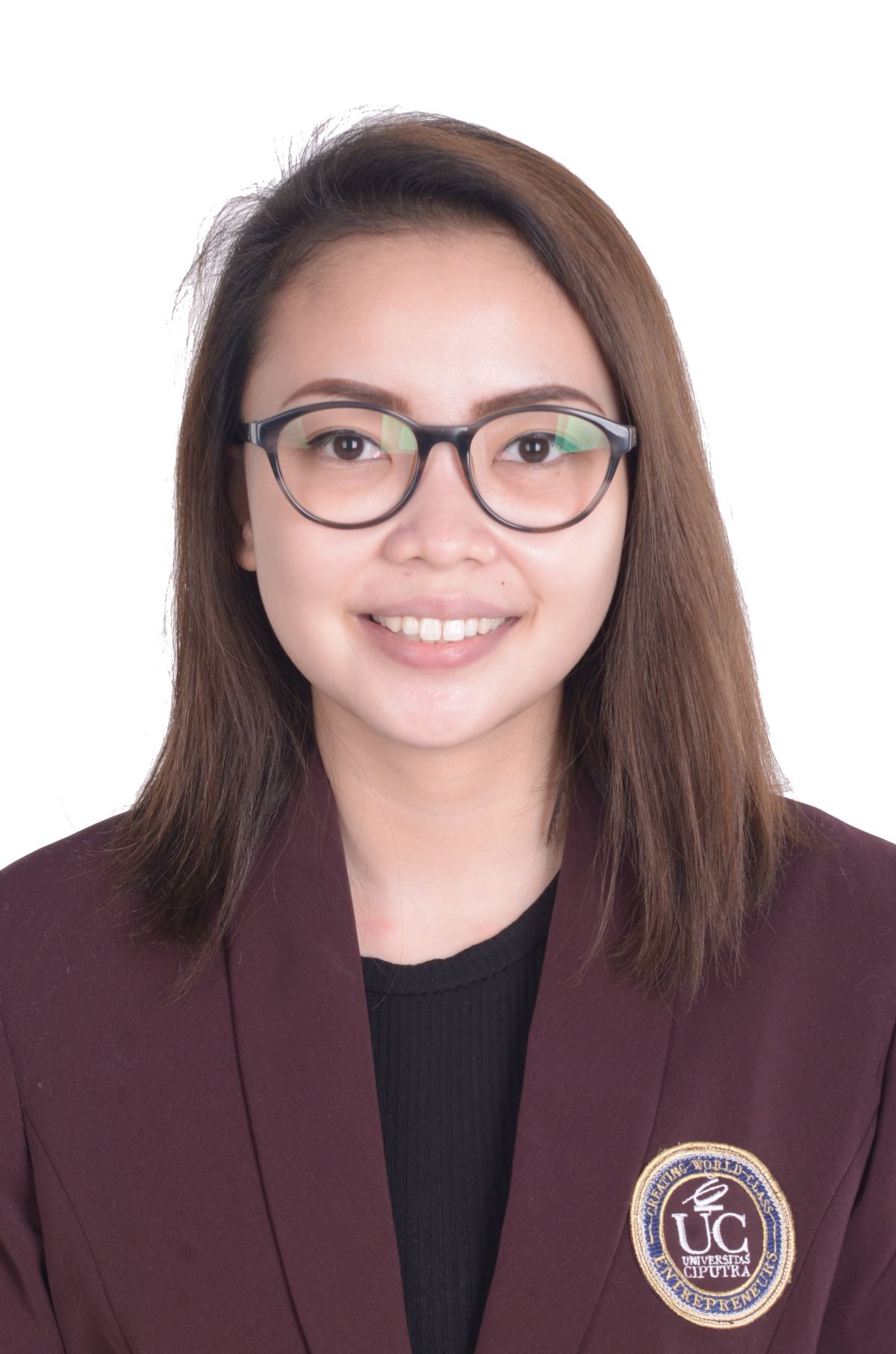 Devi Rahnjen Wijayadne Universitas Ciputra Wiki