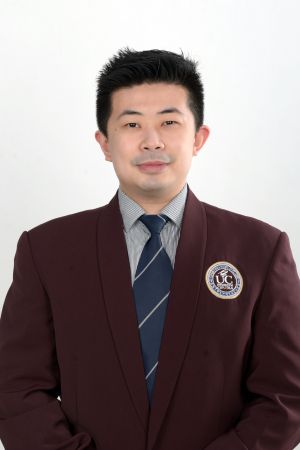 Profile Picture Quina Reivaldi Limantara.jpg