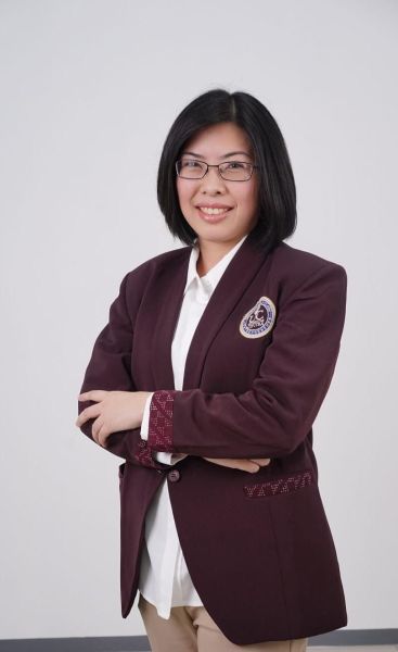 File:Profile Picture Eveline Yulia Darmadi.jpg